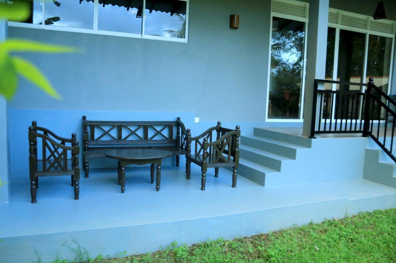 Sri Villa Rest Hikkaduwa Exterior photo