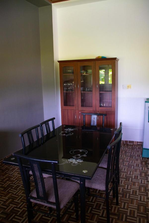 Sri Villa Rest Hikkaduwa Exterior photo